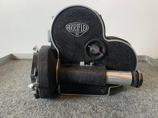 Arriflex 16S 16mm movie camera (precursor to Arri 16ST)