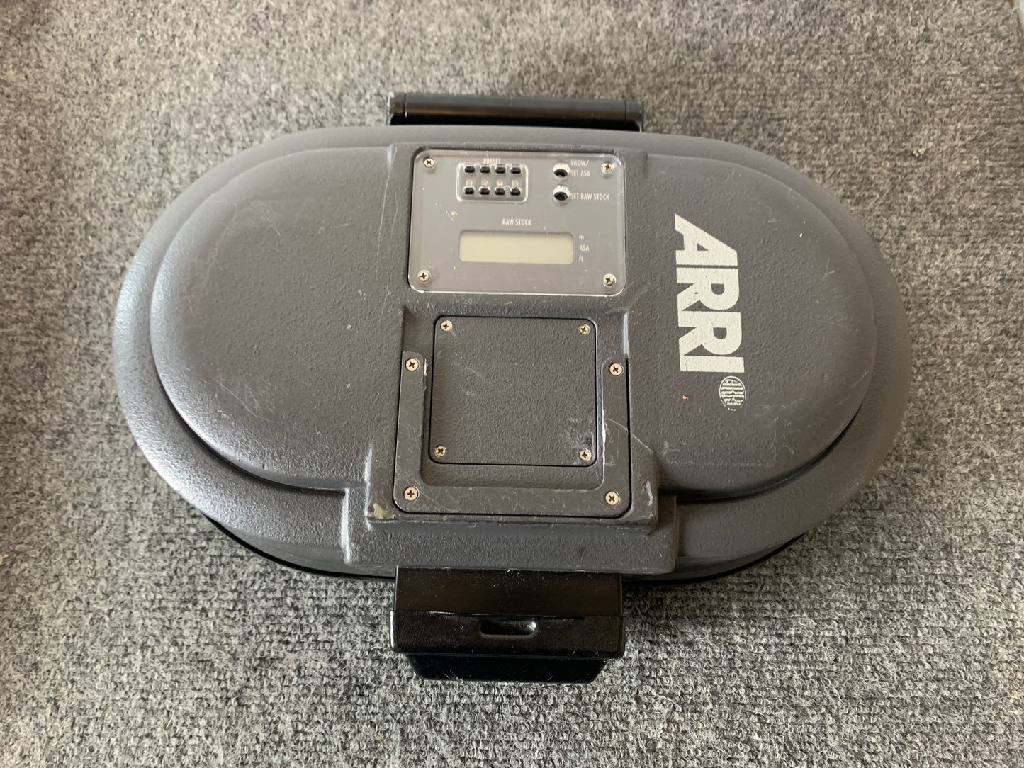 Arricam ST 120m 400ft 35mm film magazine (can be used on Arricam LT with the appropriate mag adapter).
