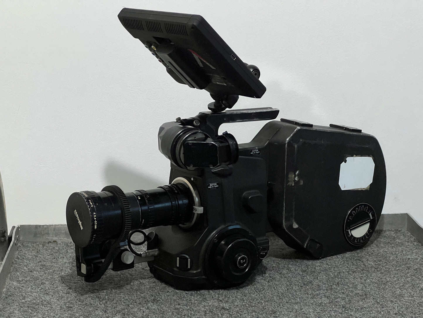Aaton LTR 32 16mm movie camera with lens