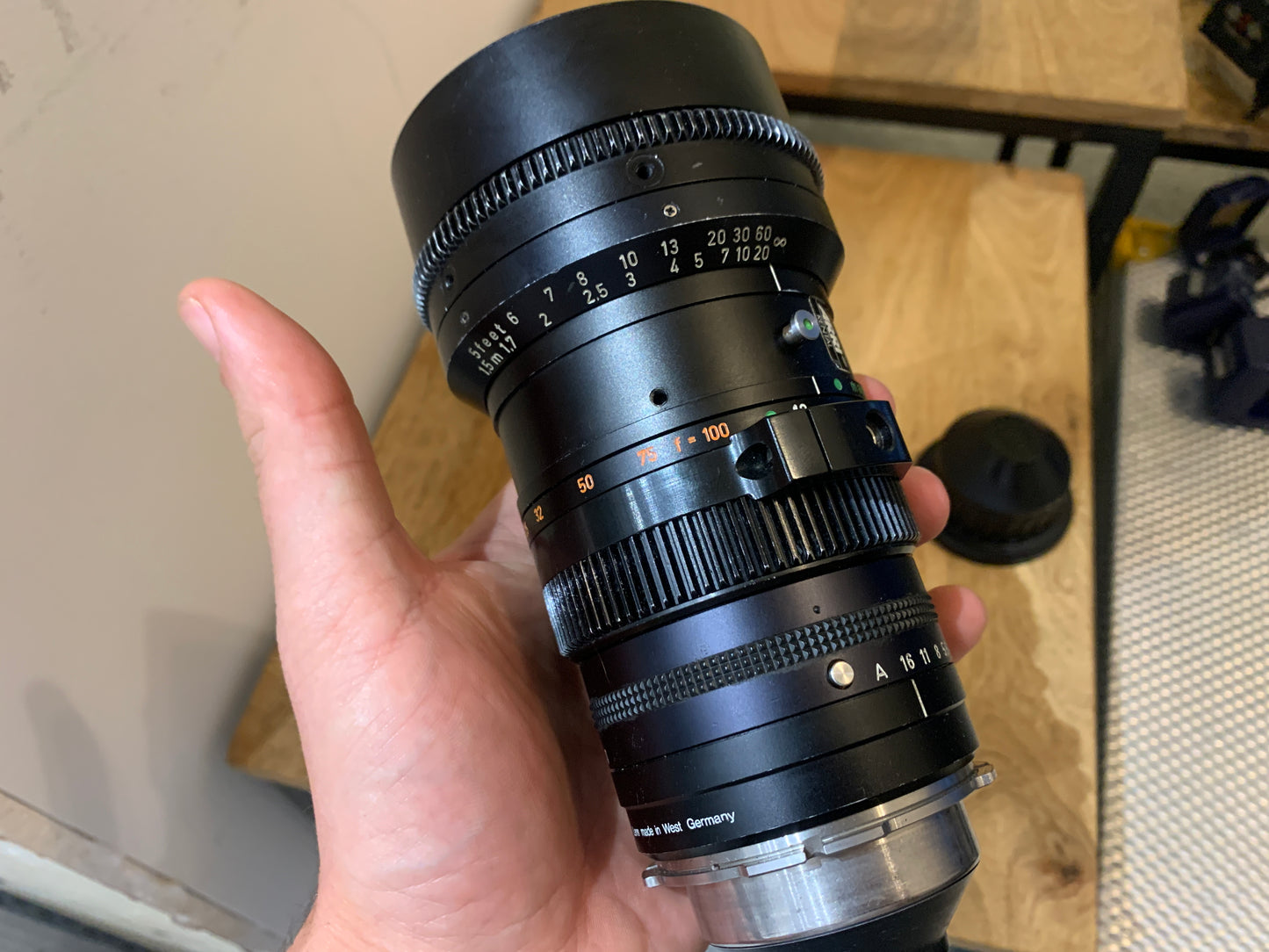 MK2 Carl Zeiss Vario Sonnar 10-100mm f1.8 T2 Arri PL Mount Zoom lens for Arriflex 16SR