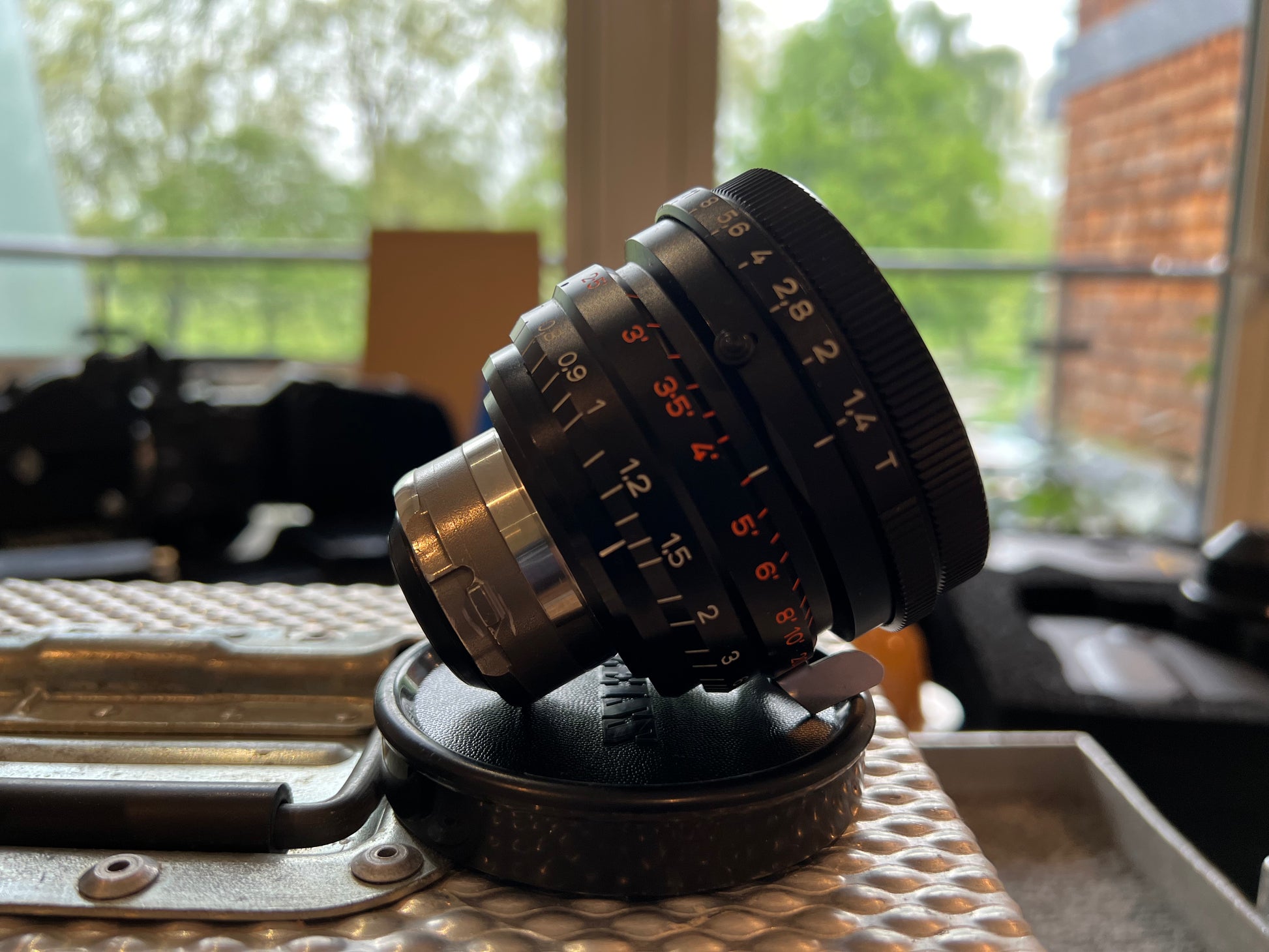 Zeiss Arri B Mount Buy Arri 12mm Ultra Prime PL Mount Lens Metre